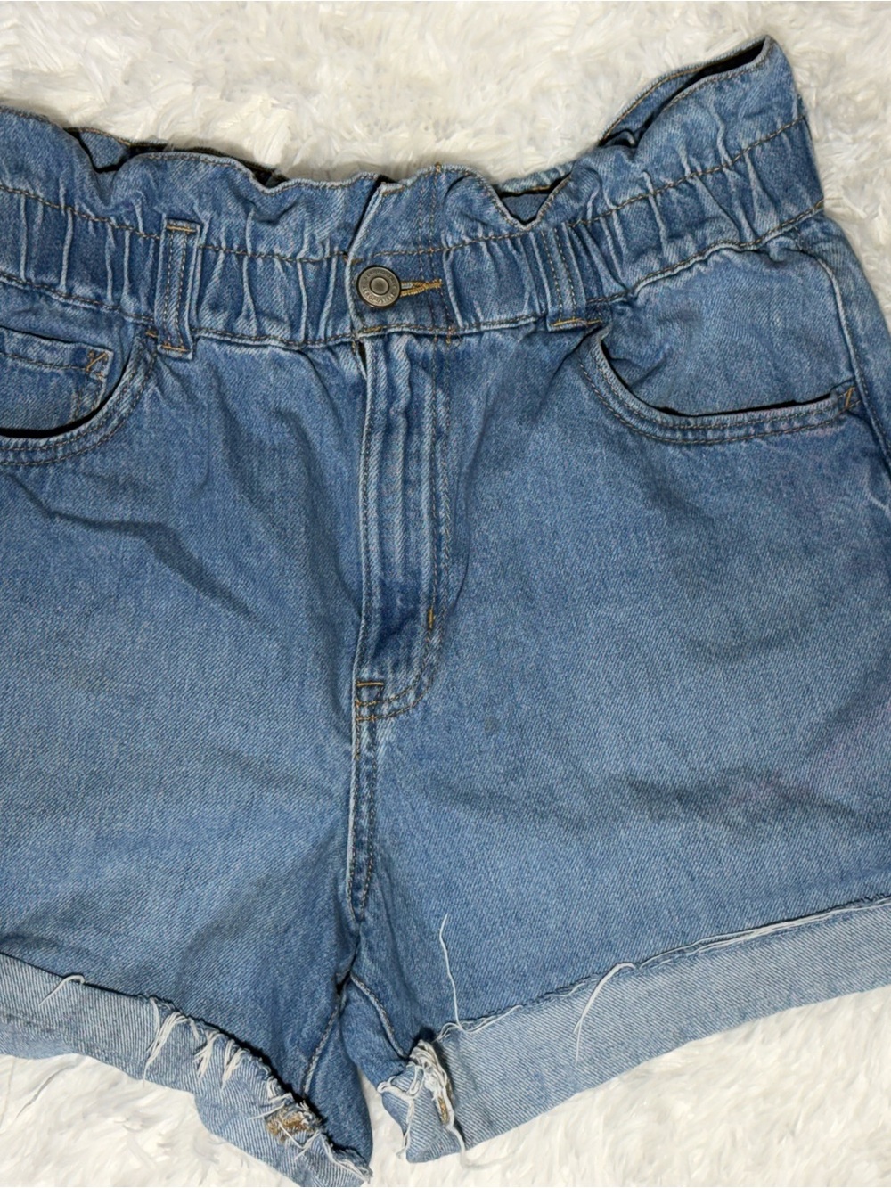 Aeropostale High Waisted Paperbag Mom Denim Shorts Size 6 32x15 - Picture 2 of 7